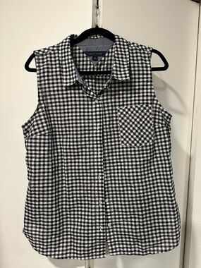 Tommy Hilfiger Black & White Gingham Sleeveless Button-Down